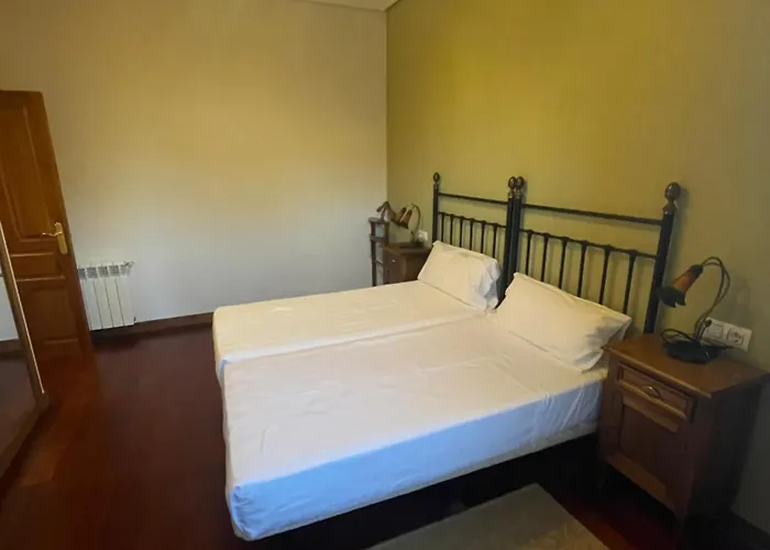 La Casona De Molleda
