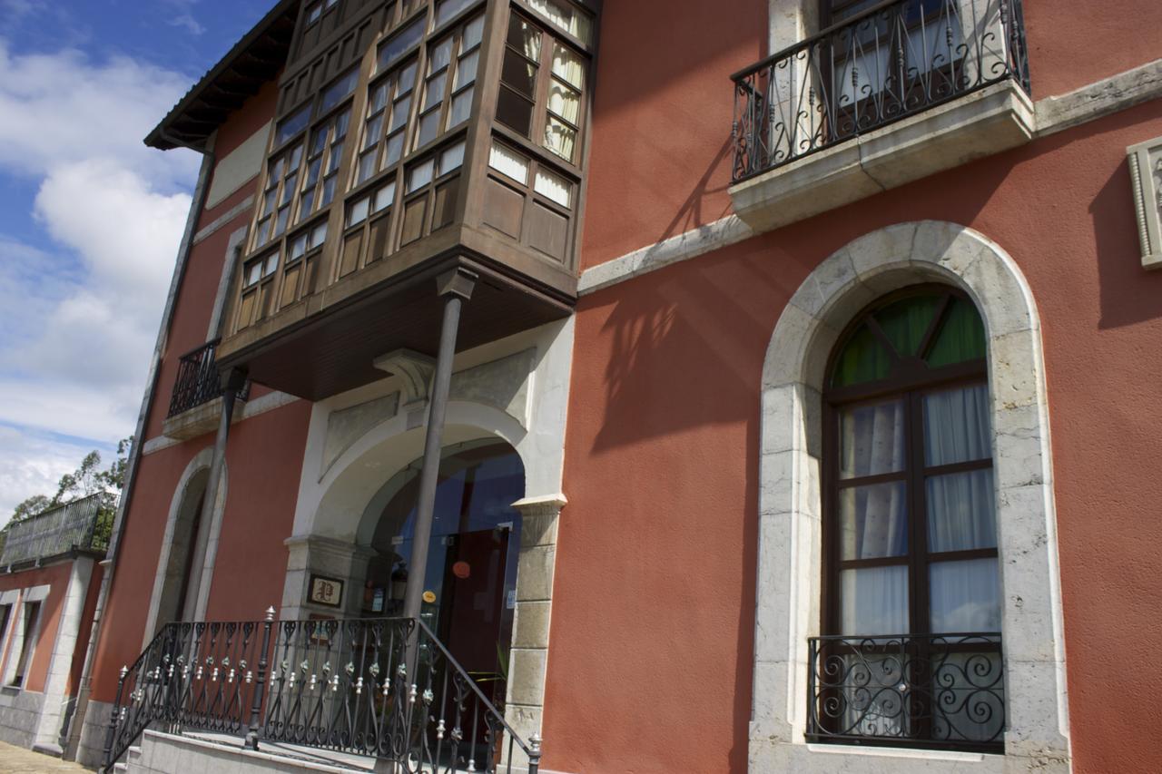 La Casona De Molleda