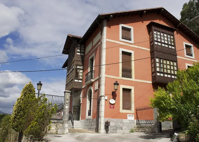 La Casona De Molleda